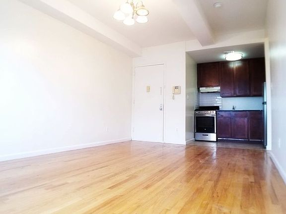 5th image of 258 Bushwick Ave #3H