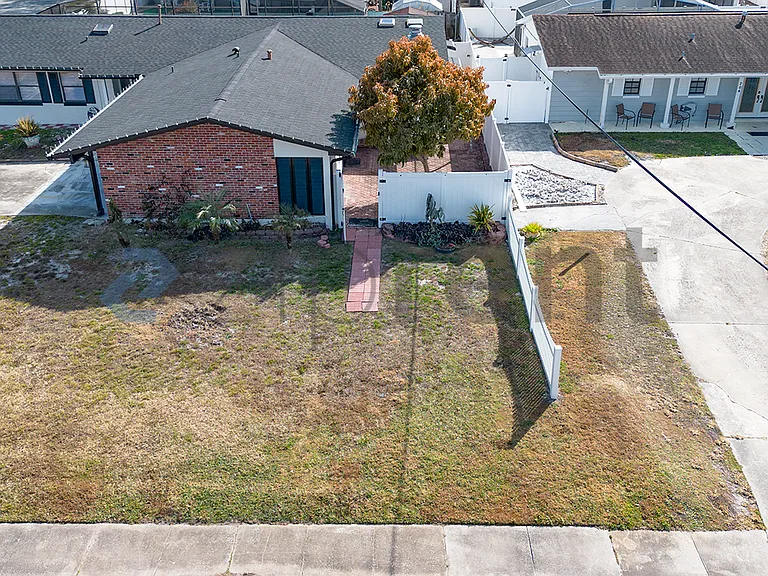 Lawn Parking