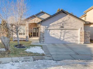 192 SE Everglade Cir SW, Calgary, AB T2Y 4N5