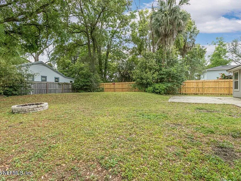 2235 Bayview Rd — Photo 34