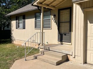 2765 E Monroe Ter, Springfield, MO 65802