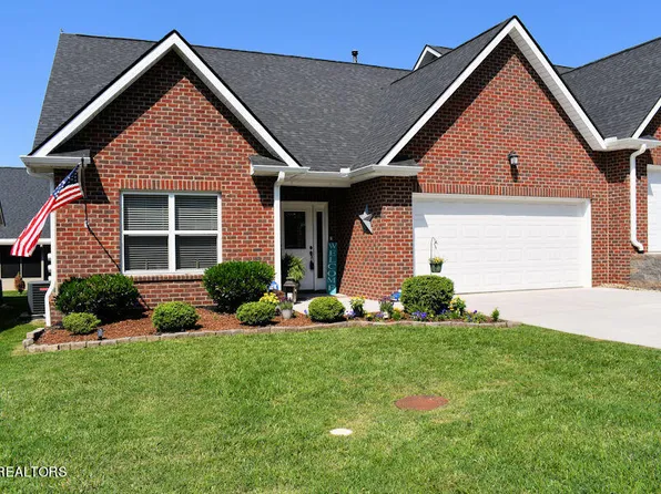 1117 Fellin View Way, Sevierville, TN 37876