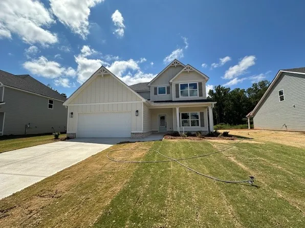 1000 Catherine Dr, Opelika, AL 36801