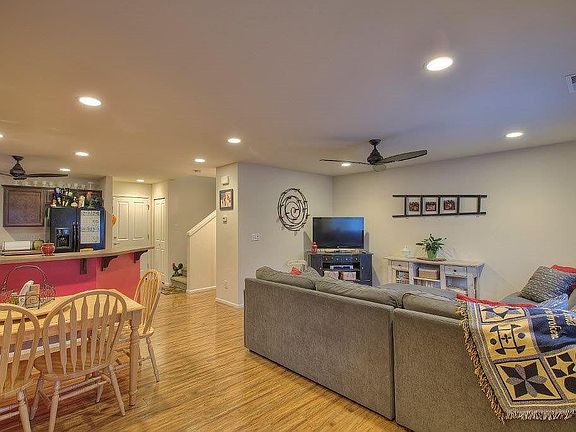 3rd image of 17914 17th Avenue Ct E