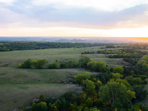 88962 532nd Ave, Niobrara, NE 68760
