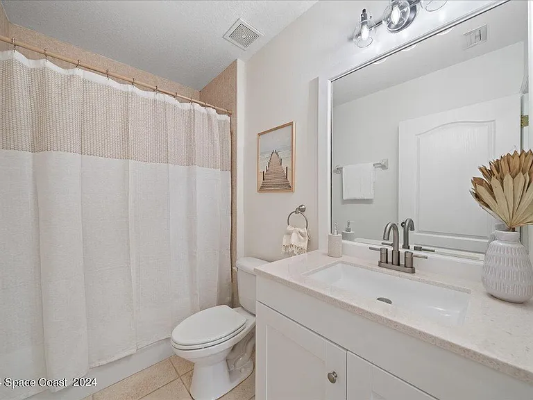601 N Miramar Ave #303 — Photo 18