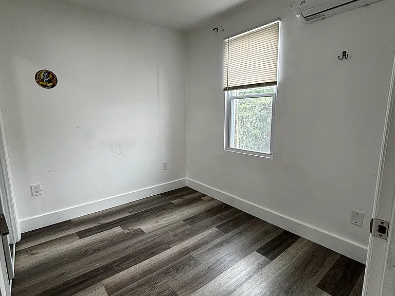 280 Forrest St #2 — Photo 6