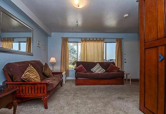 2nd image of 109 Monterey Ave APT 2