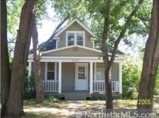 6348 W Broadway Ave, Brooklyn Park, MN 55428