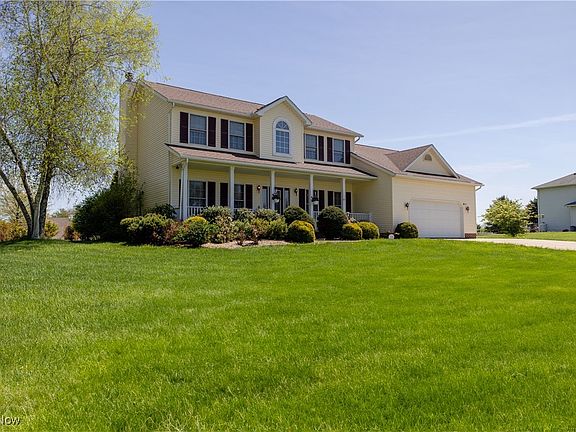 4th image of 16544 Davis Dr