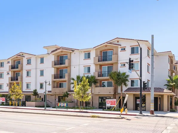 Sherman Way Luxury Apartment Homes