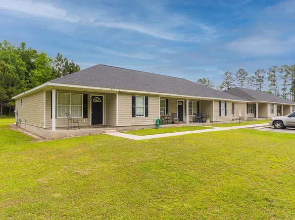 6004 Susan Cir, Valdosta, GA 31605