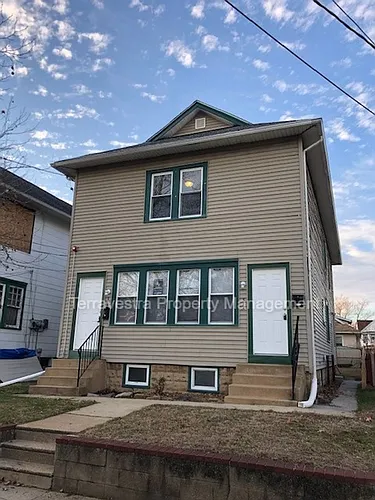 31 Lane Ave Photo 1