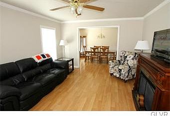 2nd image of 3630 Marble Pl