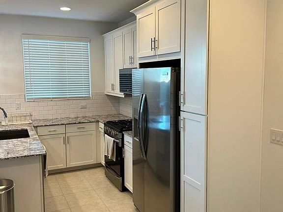 2nd image of 4037 S 93rd Dr #B