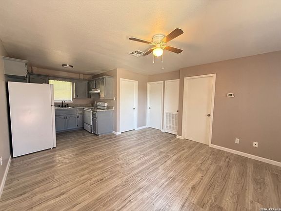 4th image of 1405 Donaldson Ave APT 202