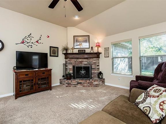 4th image of 5744 Caballo St