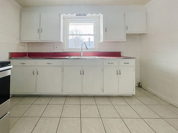 4th image of 1126 S 22nd St