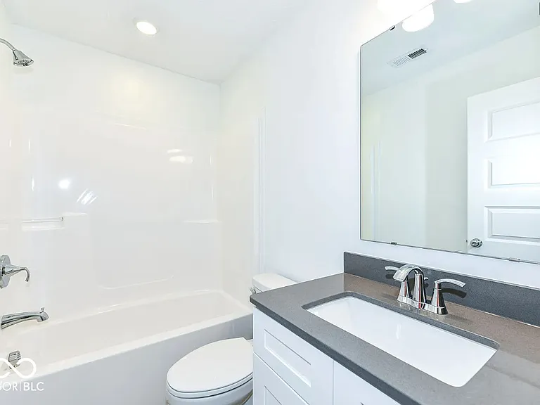 13817 Gatsby Dr — Photo 20