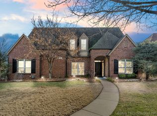 9152 E 103rd St, Tulsa, OK 74133