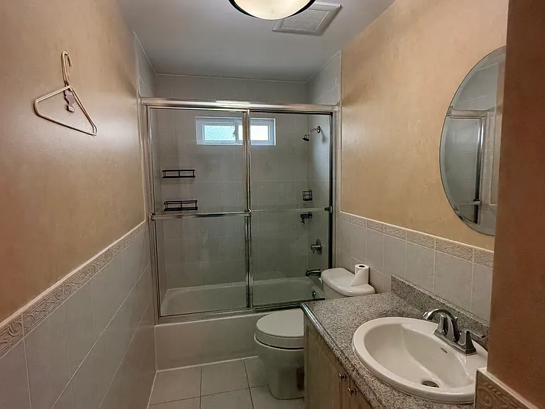 10 Cornelia St #2 — Photo 3