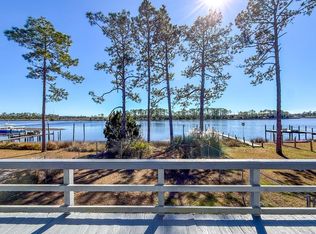425 River Rd, Carrabelle, FL 32322