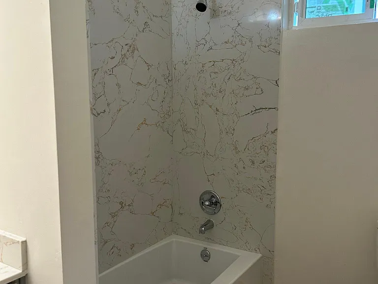 6425 Telegraph Ave #7 — Photo 9