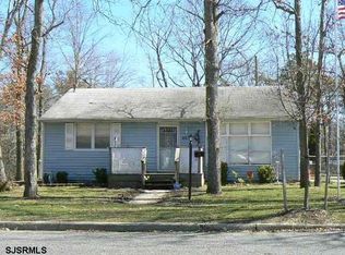 805 N 10th St, Millville, NJ 08332