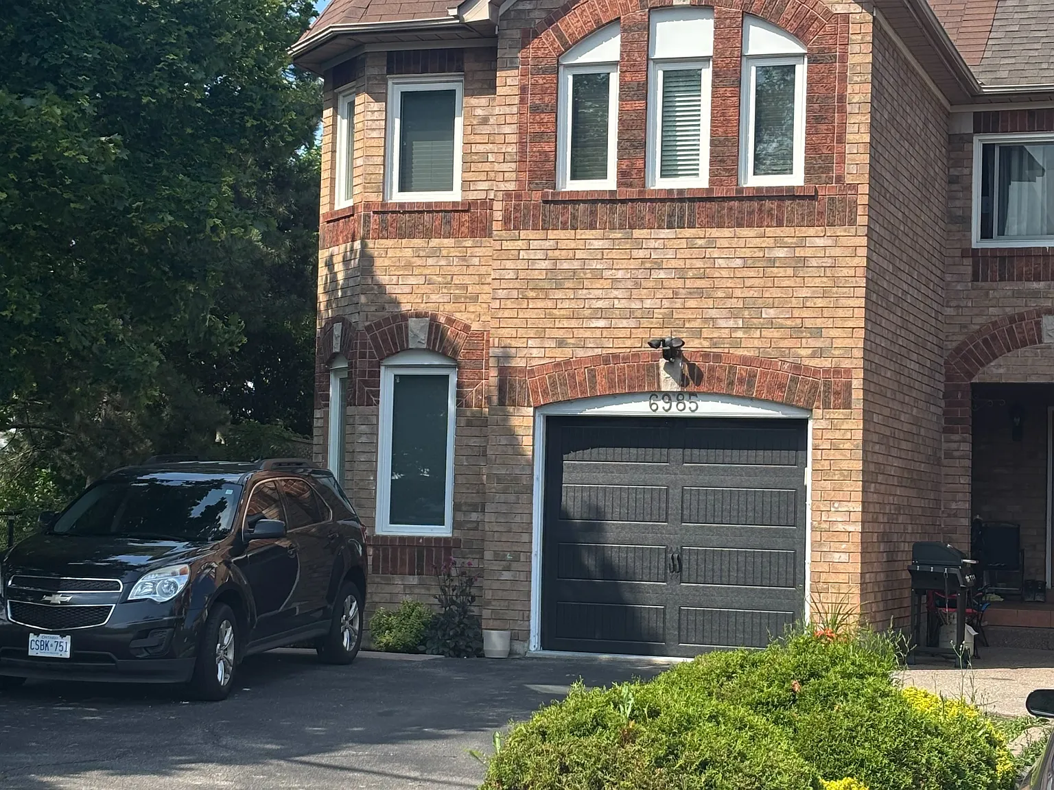 4 bed, $3,800 — Photo 2