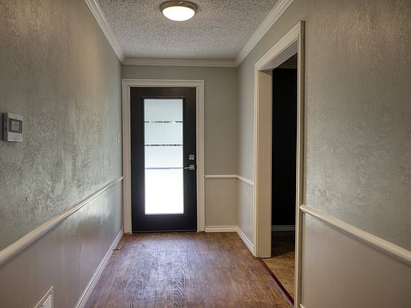 2nd image of 116 Donniebrook Dr