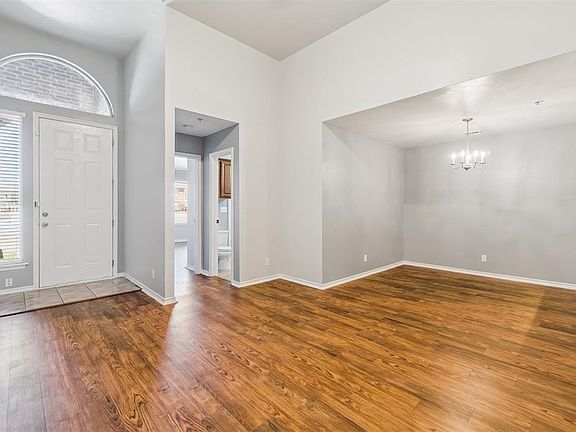 4th image of 2622 Featherstone Rd APT C