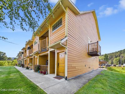 99 Lookout Peak Dr, Pinehurst, ID, 83850