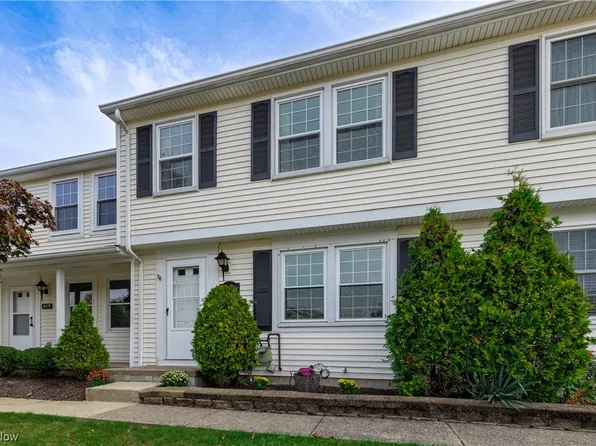 6981 Woodthrush Ave #E, Painesville, OH 44077