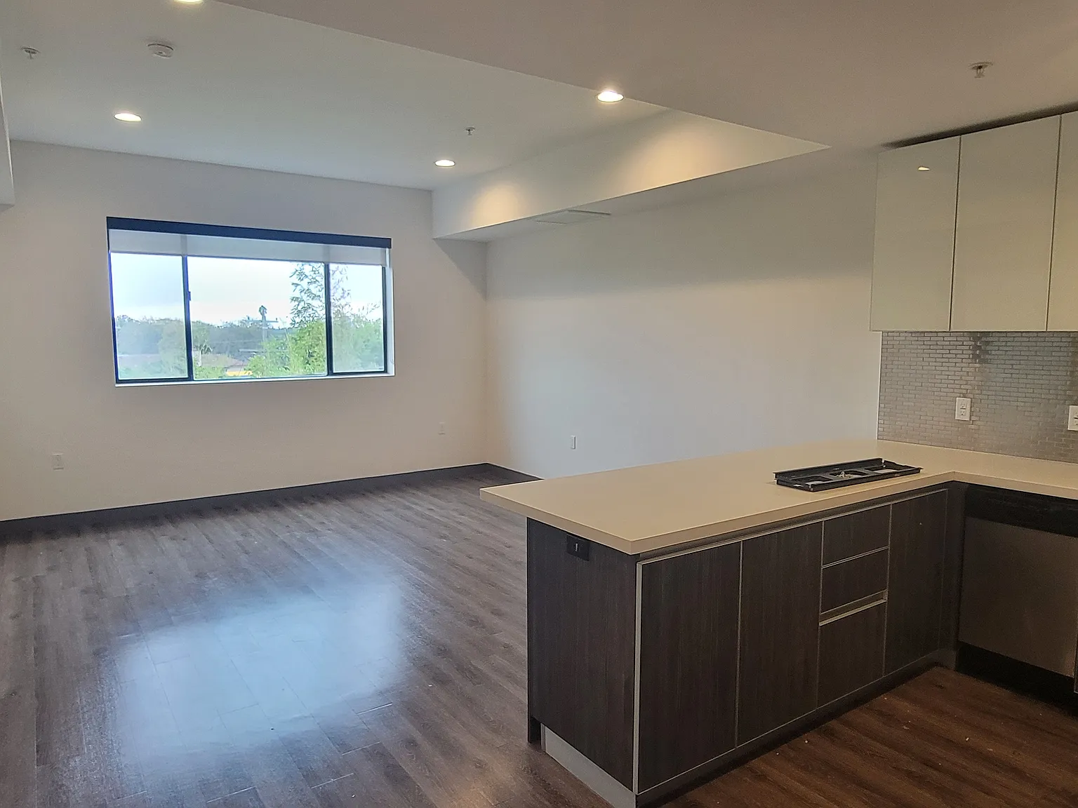 11400 Culver Blvd — Photo 3
