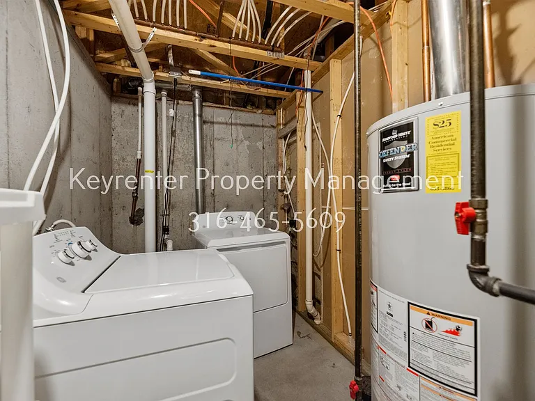 517 E Minneha Ave — Photo 33
