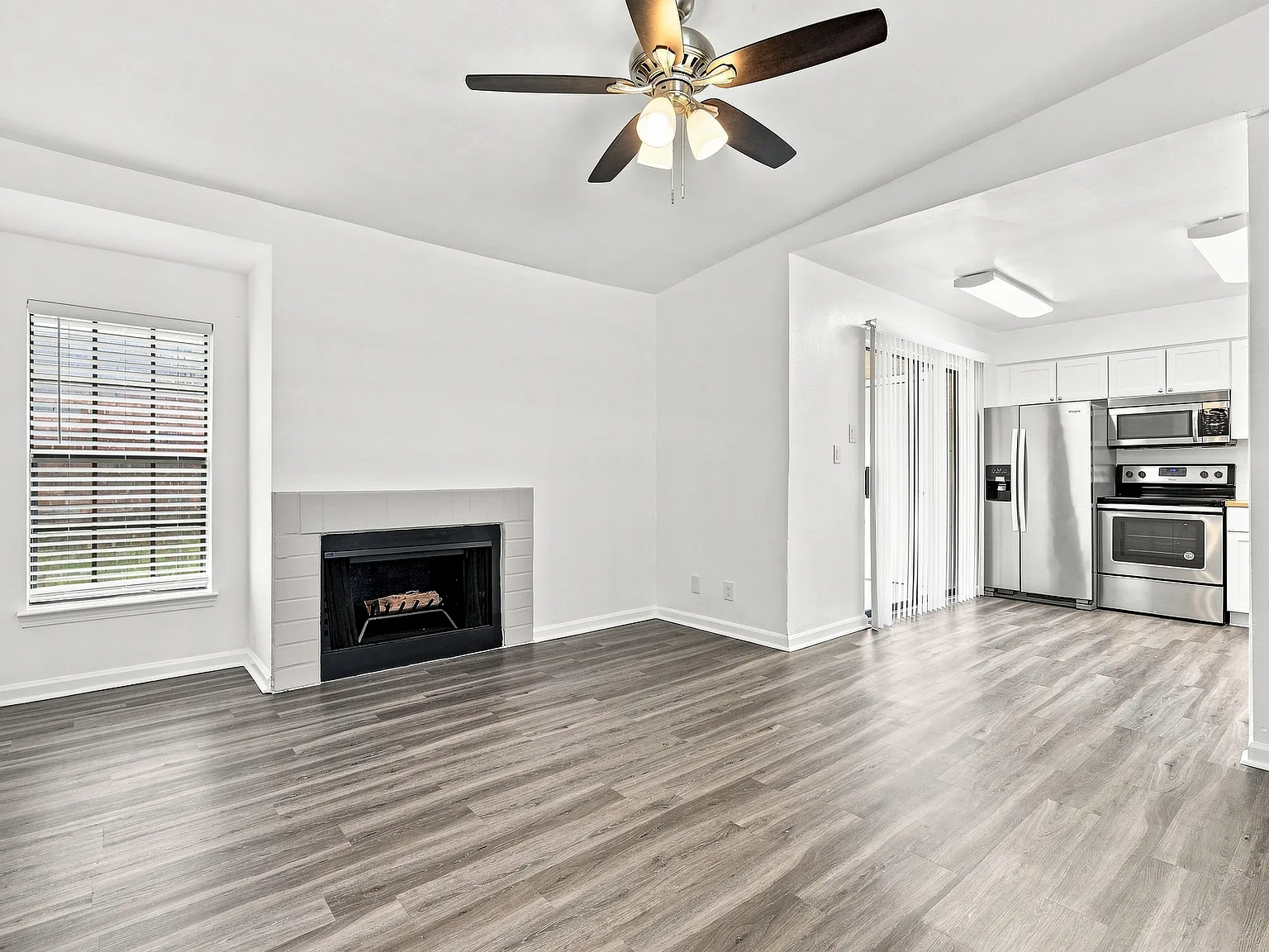 1 bed, 575 sqft, $1,295 — Photo 1