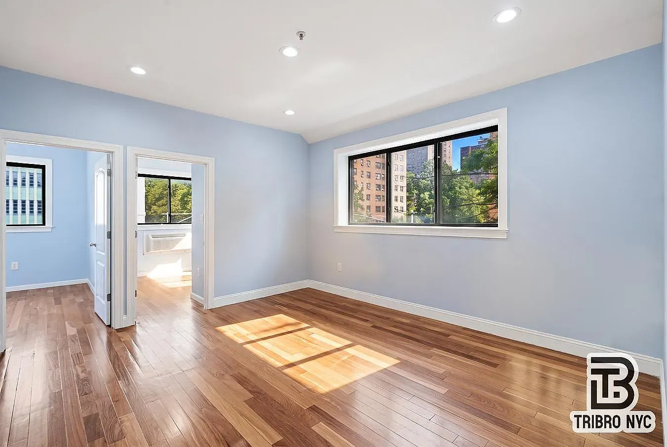 312 Willis Avenue — Photo 3