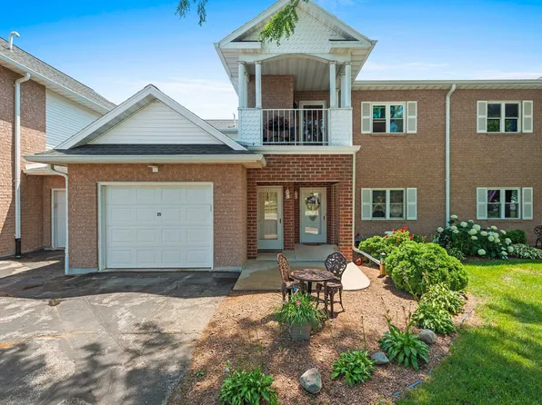 810 Libal St APT 25, Green Bay, WI 54115