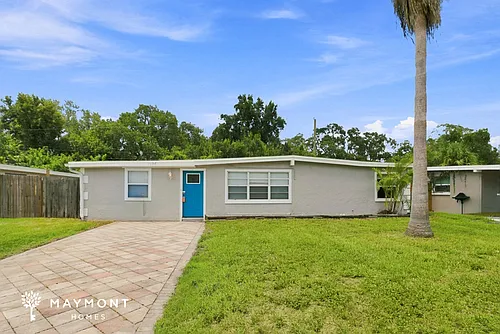 2156 Alemanda Dr Photo 1