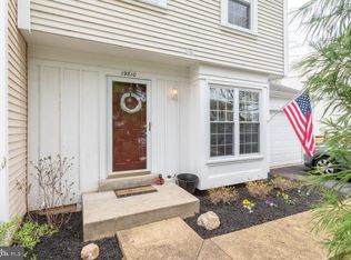 19810 Filbert Dr, Gaithersburg, MD 20879