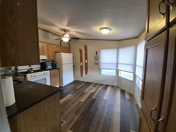 5th image of 81 Eureka Lake Rd