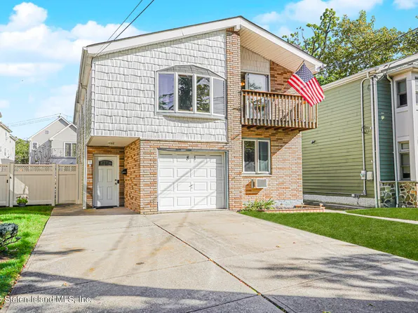 81 Providence St, Staten Island, NY 10304