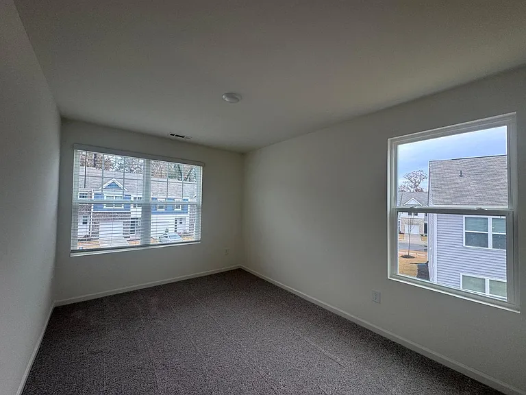 1112 Dakine Dr — Photo 15