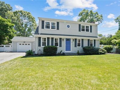 11 Bullock Ave, Barrington, RI, 02806