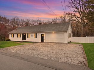 8 Sweet Apple Tree Ln, Salisbury, MA 01952