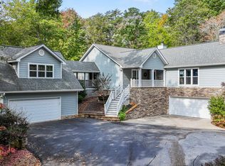 47 Sage Brush Dr, Cleveland, GA 30528