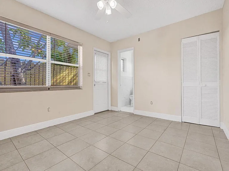 4422 Seagrape Dr #1 — Photo 23