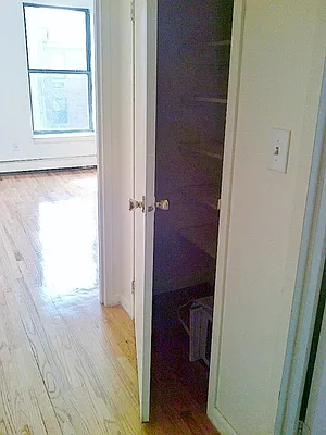 Rented by Bohemia Realty Group | media 19