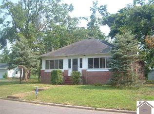 349 Elsey Ave, Bardwell, KY 42023