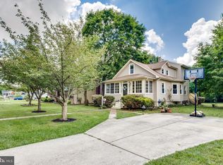 534 Buttonwood Ave, Maple Shade, NJ 08052